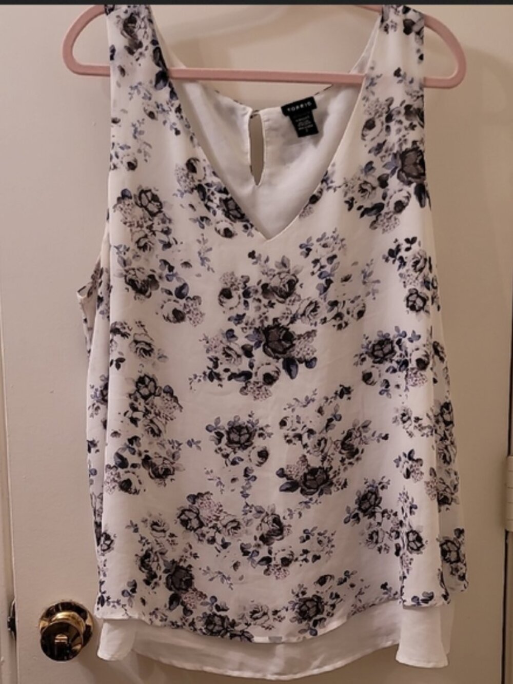 Torrid Sleeveless Floral Top Sz. 2X